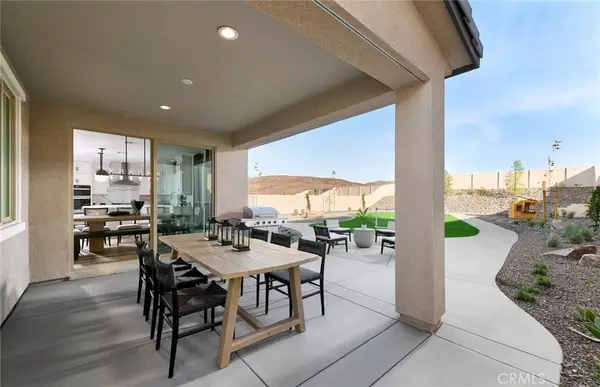 4001 Hudson Lane, Lake Elsinore, CA 92530