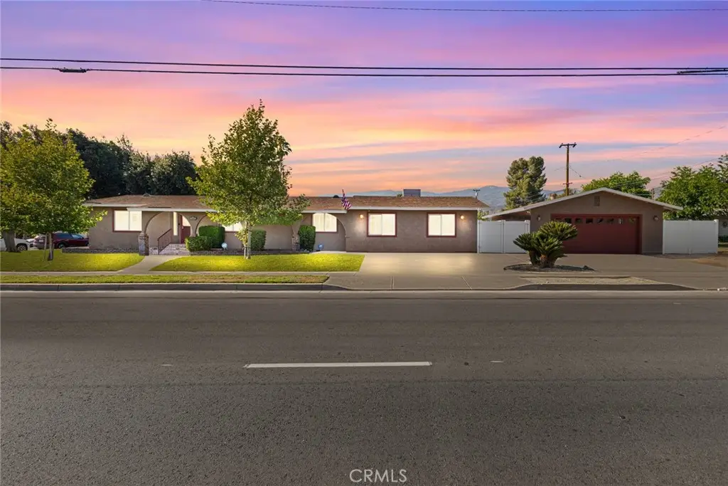 1060 E Lynwood, San Bernardino, CA 92404 - #1