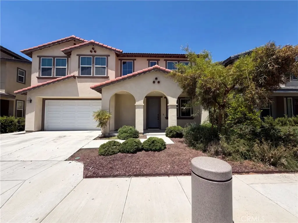 1182 Woodbury, Mentone, CA 92359 - #1