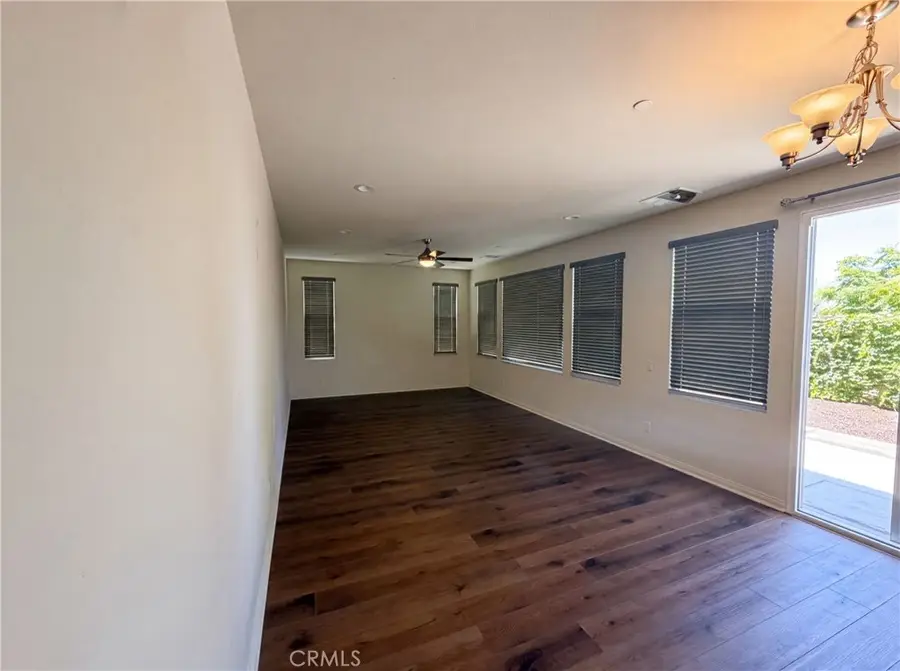 1182 Woodbury, Mentone, CA 92359 - #3