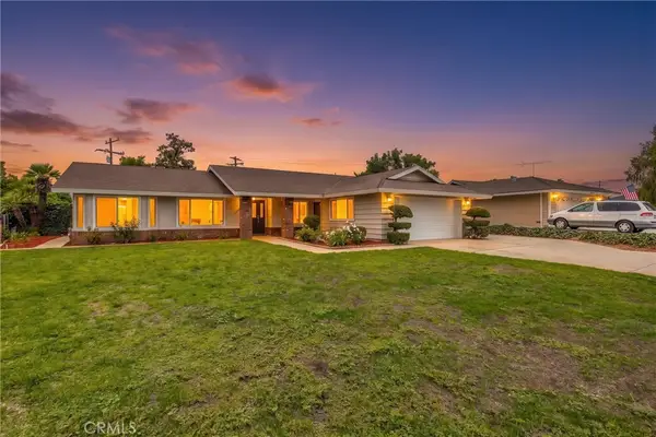 318 Sandalwood Drive, Calimesa, CA 92320