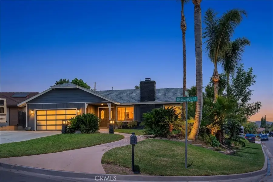 710 Broadmoor Court, Corona, CA 92882 - #2