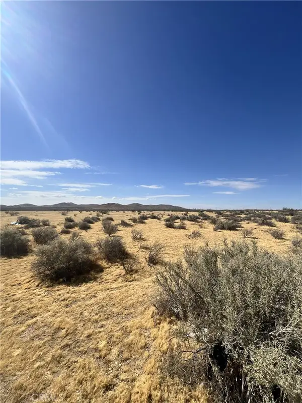 0 Navajo, Apple Valley, CA 92307