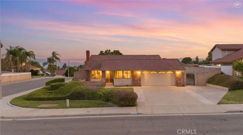 1246 Versailles Circle, Riverside, CA 92506 - #1