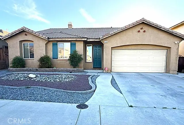 9048 Guadalupe Ave, Oak Hills, CA 92344 - #1