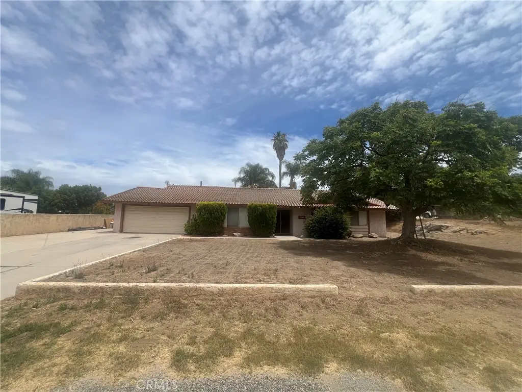 17450 Paula, Riverside, CA 92504 - #1