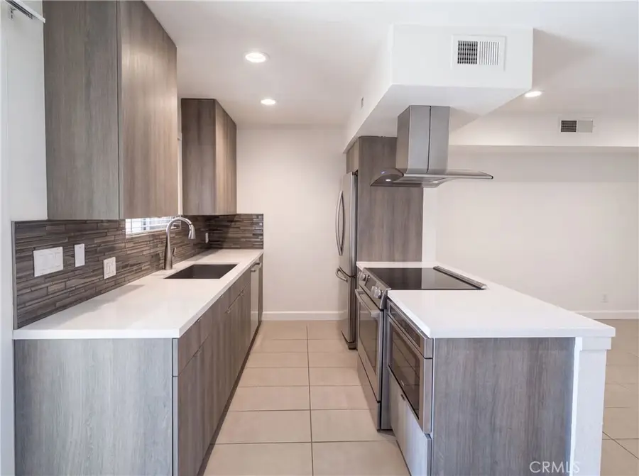 5300 E Waverly Drive #H6, Palm Springs, CA 92264 - #2