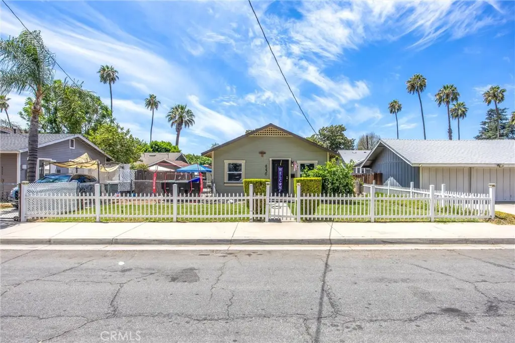 4230 13th, Riverside, CA 92501 - #1