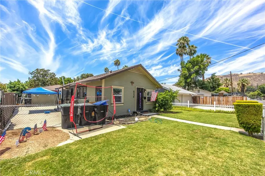 4230 13th, Riverside, CA 92501 - #3