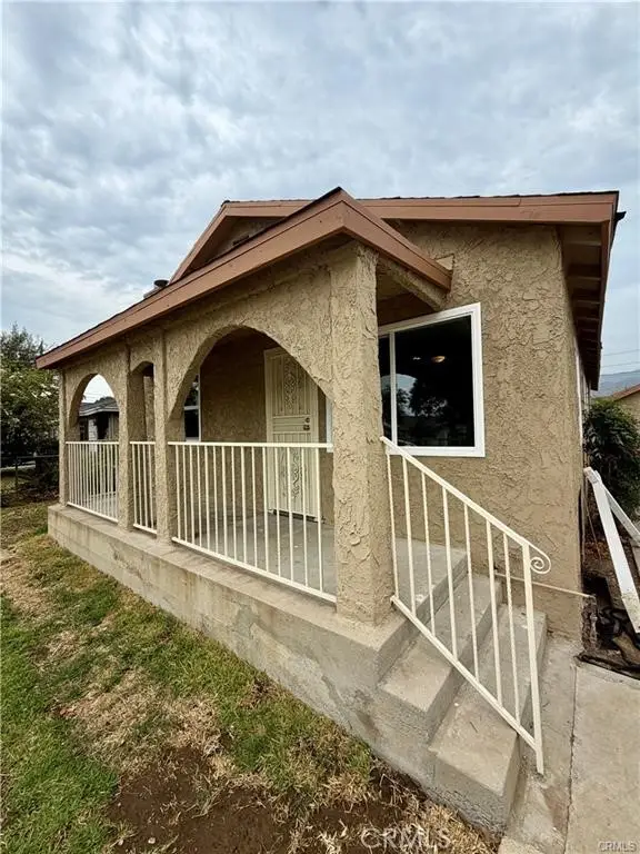 543 E 3rd Street, Azusa, CA 91702 - #3