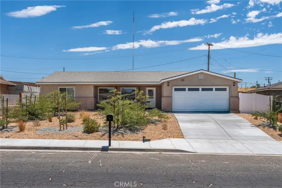 16105 Tawney Ridge, Victorville, CA 92394 - #2
