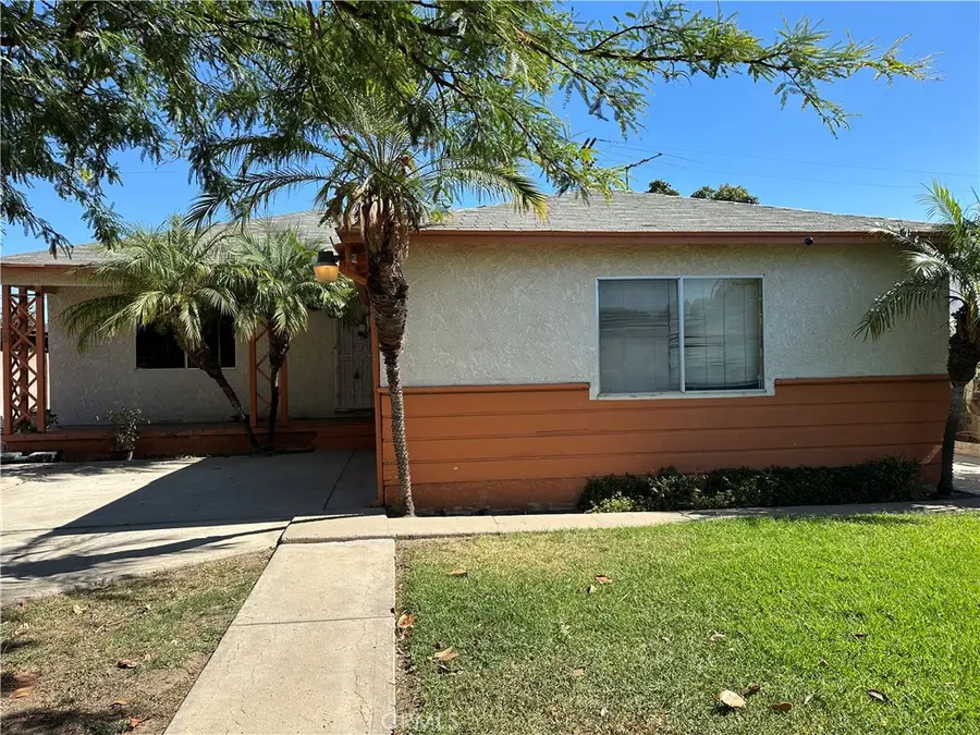 2125 W 11th, Santa Ana, CA 92703 - #2