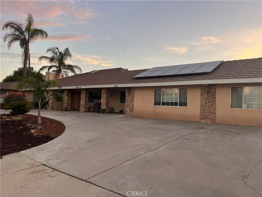 575 Lauresa, Hemet, CA 92544 - #2