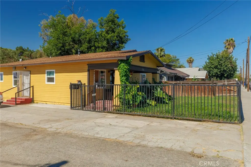 233 9th, San Bernardino, CA 92410 - #1