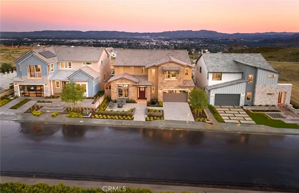 11811 Canoga Avenue, Chatsworth, CA 91311 - #1