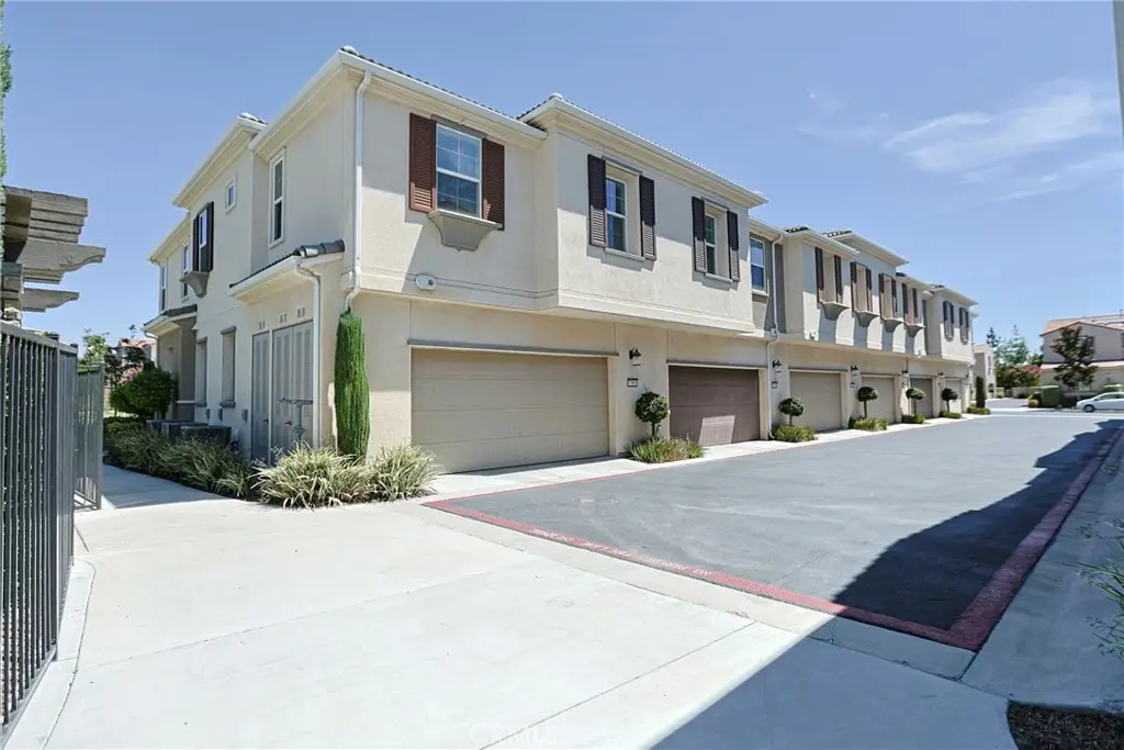 7060 Montecito Lane, Corona, CA 92880 - #1