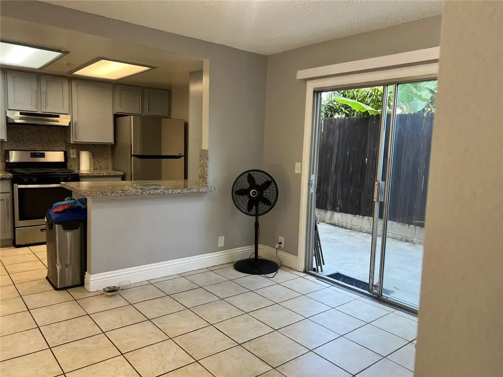 1927 Houston #5, Fullerton, CA 92833 - #1
