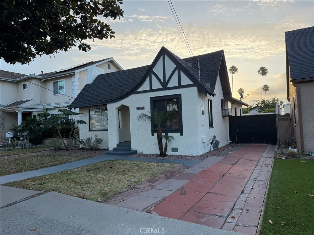 1654 N Marine, Wilmington, CA 90744 - #1