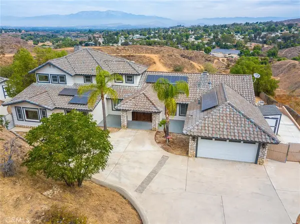 17033 Andromeda, Riverside, CA 92504