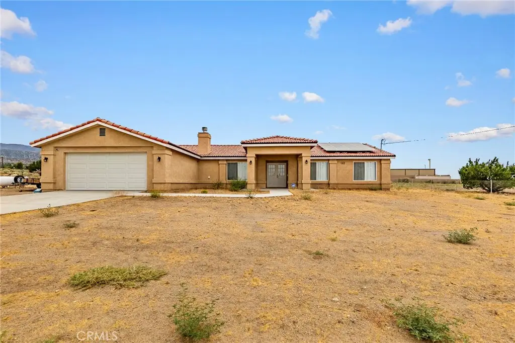 9570 Mescalero Rd, Phelan, CA 92371 - #1