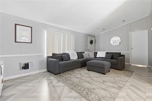 1855 E Riverside #390, Ontario, CA 91761