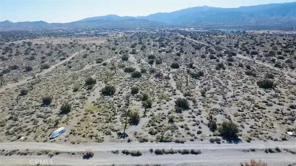 0 Smoke Tree, Pinon Hills, CA 92372