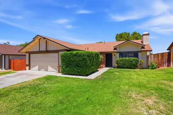 1855 E Avenue R2, Palmdale, CA 93550