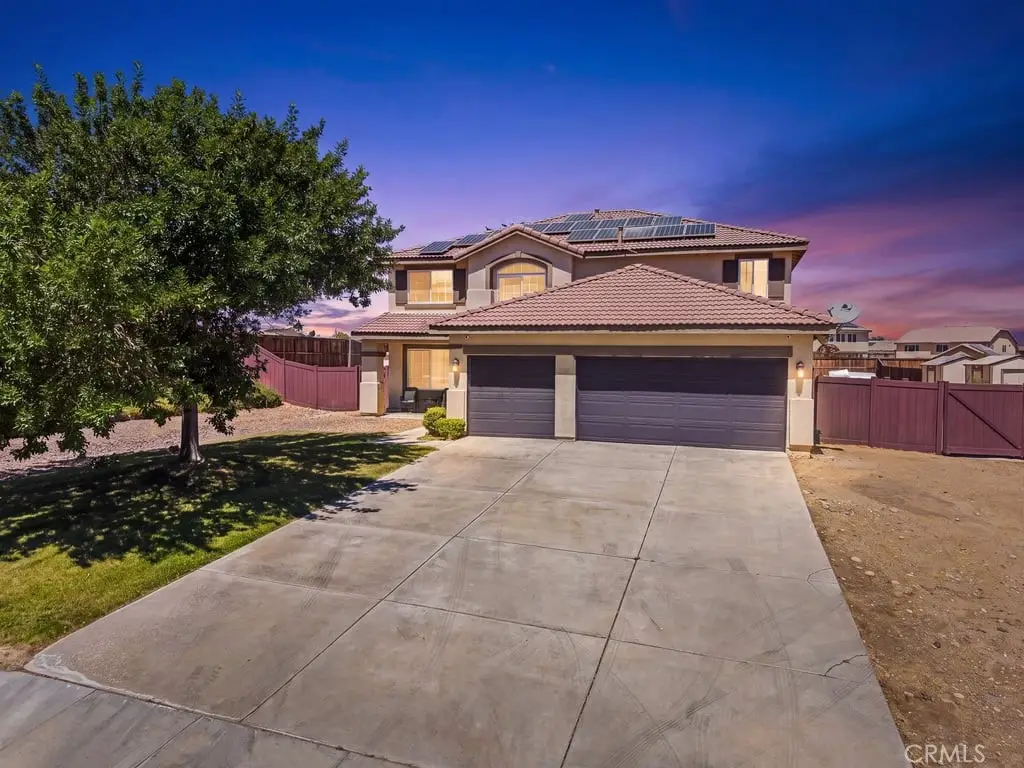 8154 Calpella, Hesperia, CA 92345 - #1