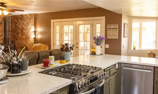 15078 Cactus, Hesperia, CA 92345
