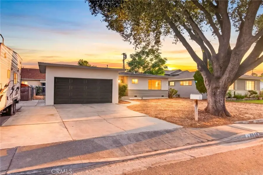 4944 Wilton Place, Riverside, CA 92504 - #2