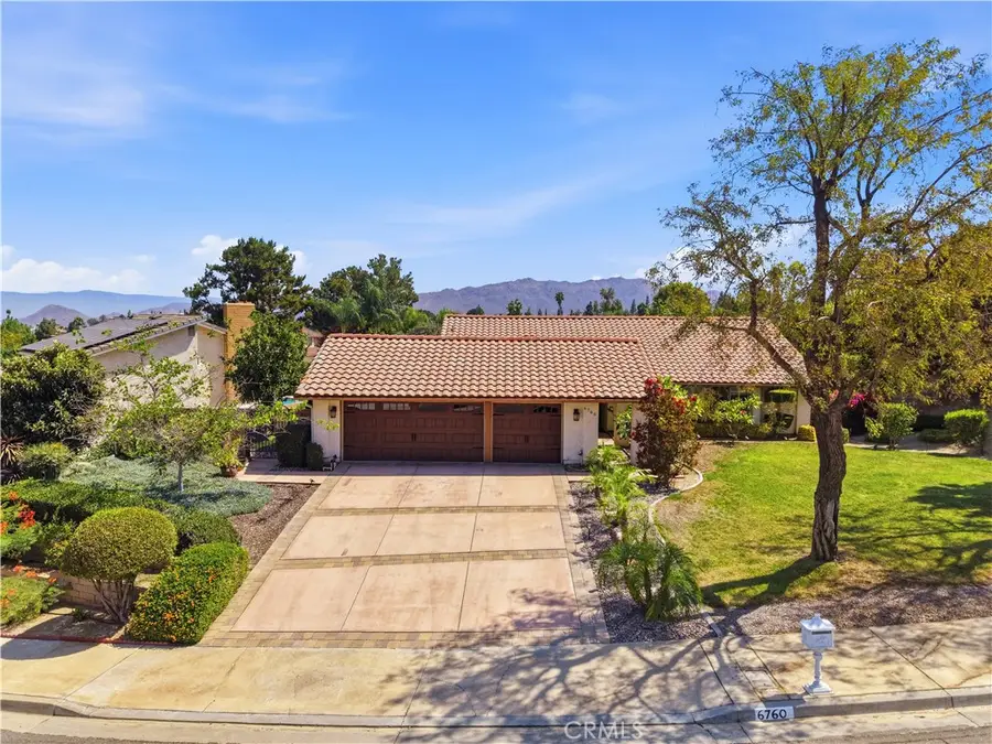 6760 Roanoak, Riverside, CA 92506 - #2