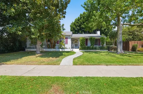 3411 Elmwood Court, Riverside, CA 92506