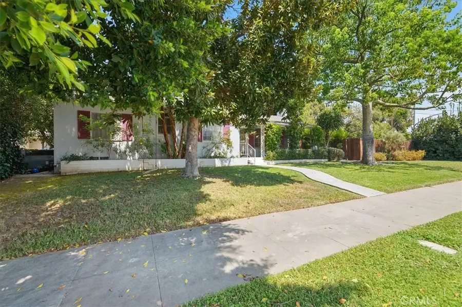 3411 Elmwood Court, Riverside, CA 92506 - #3