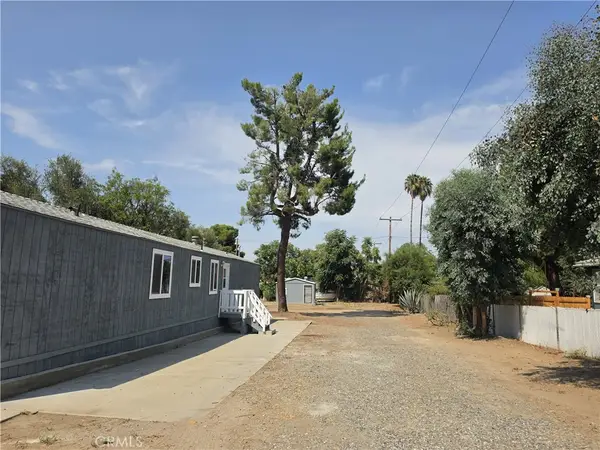 18864 Grand Avenue, Lake Elsinore, CA 92530