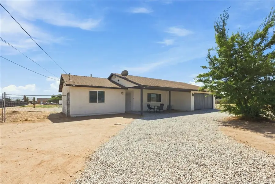 11835 6th, Hesperia, CA 92345 - #2