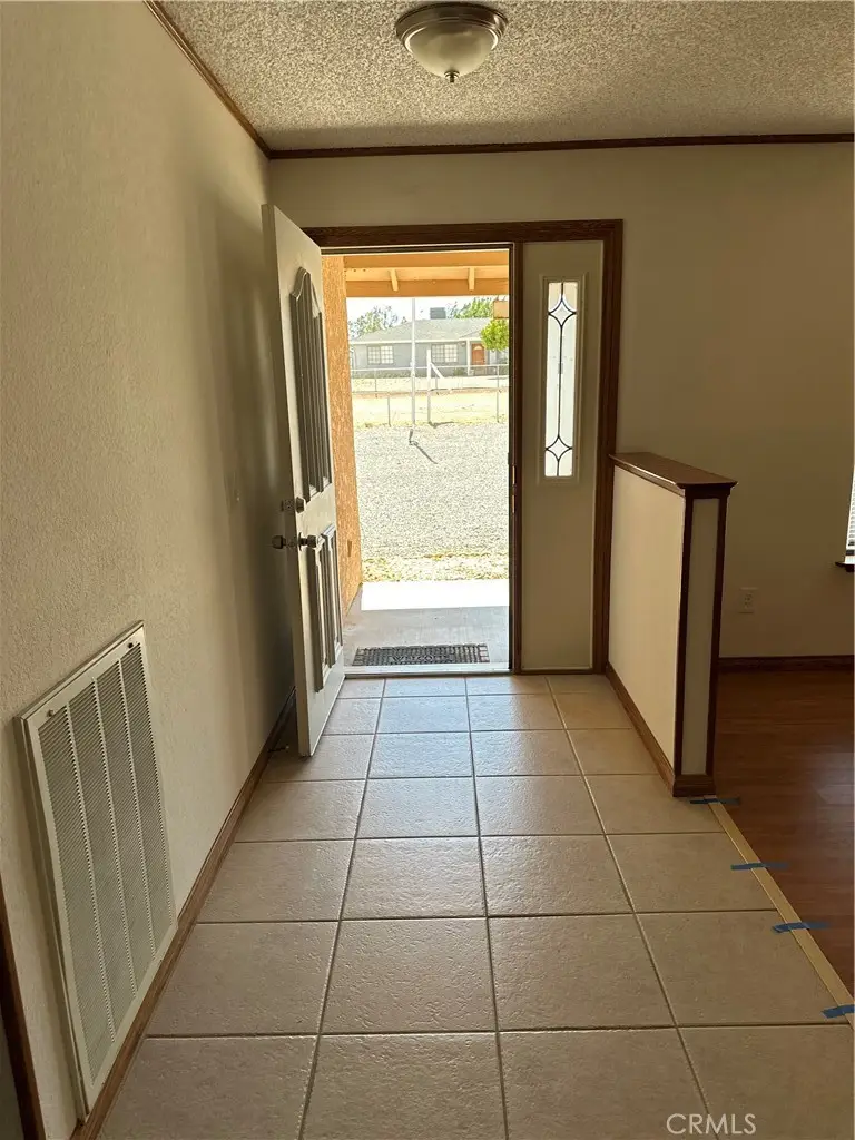 7515 Peach, Hesperia, CA 92345 - #3