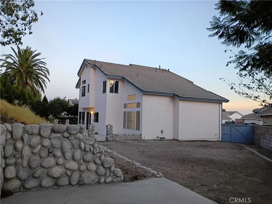 3234 W Shepard Lane, San Bernardino, CA 92407 - #2
