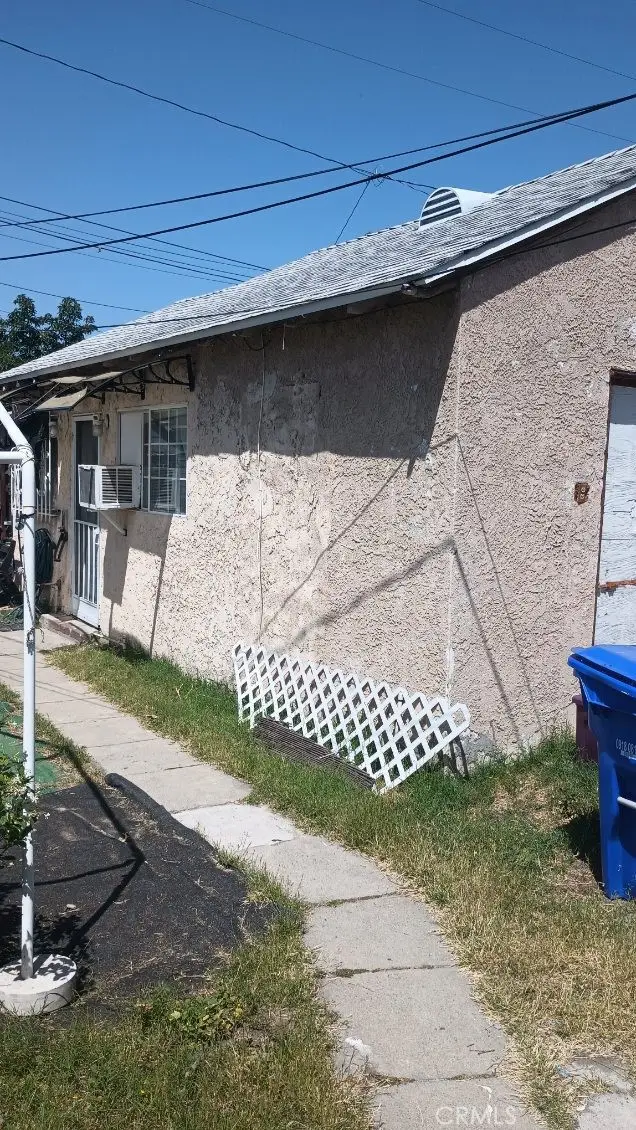 8894 Juniper, Fontana, CA 92335 - #2