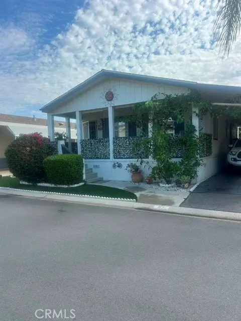 4000 Pierce #63, Riverside, CA 92505