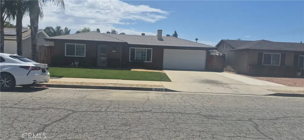 855 Cameo Avenue, Hemet, CA 92543 - #1