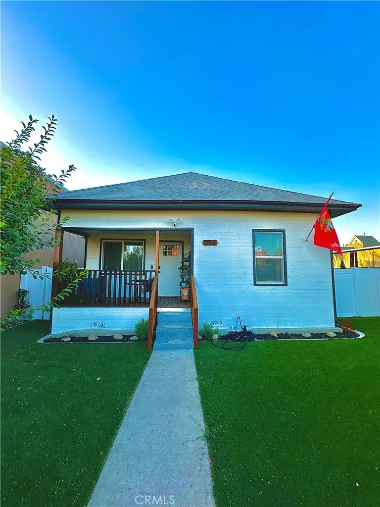 217 E Stuart, Redlands, CA 92374 - #2