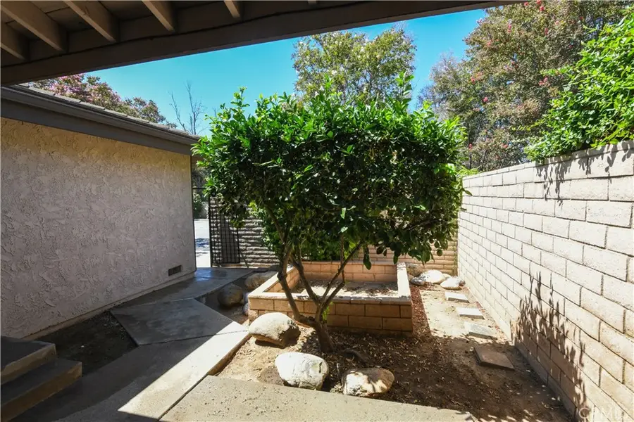 5468 Apricot Lane, Riverside, CA 92506 - #3