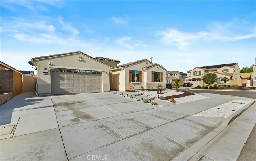 718 Torrey Court, Perris, CA 92571 - #3