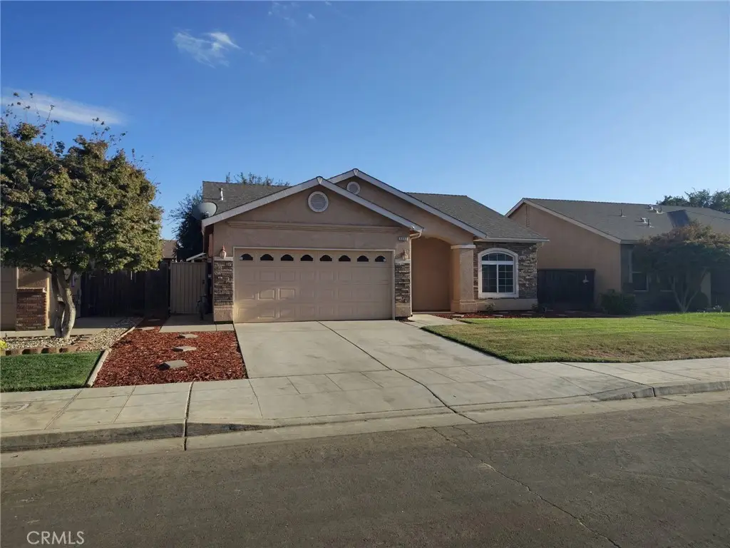 5333 W Norwich, Fresno, CA 93722 - #1