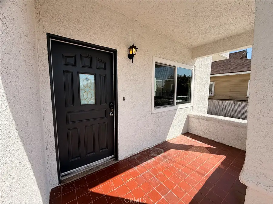2212 Gates, Los Angeles, CA 90031 - #2