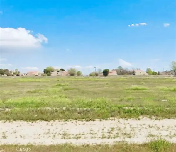 25 TH E Avenue J, Lancaster, CA 93535