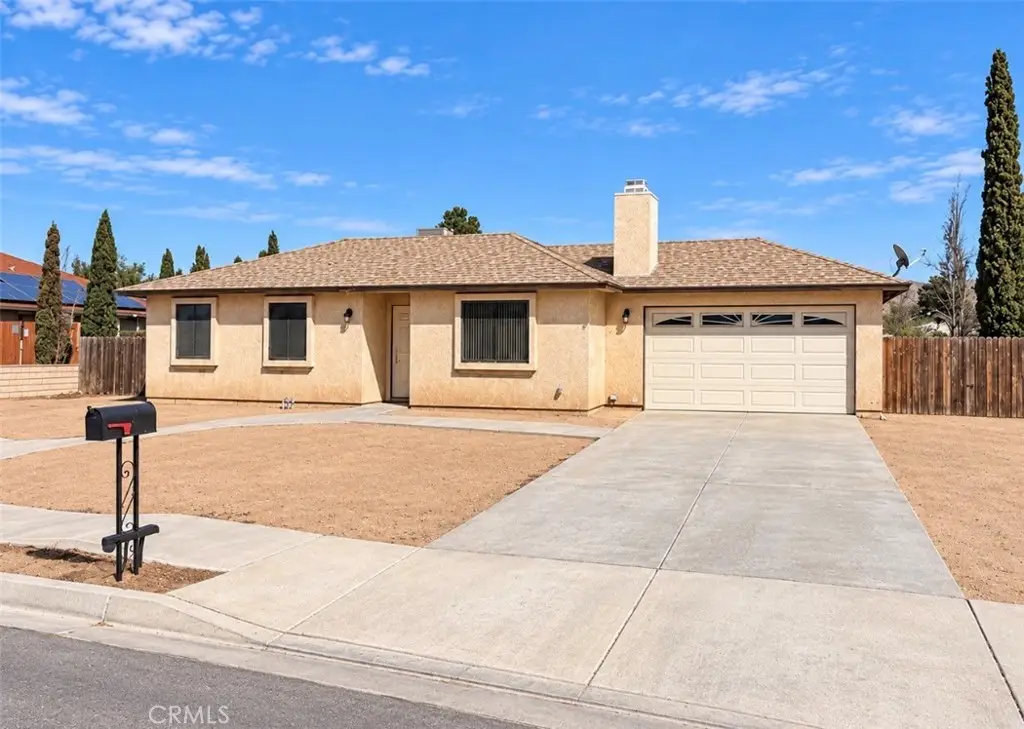 13383 Franceska, Apple Valley, CA 92308 - #1
