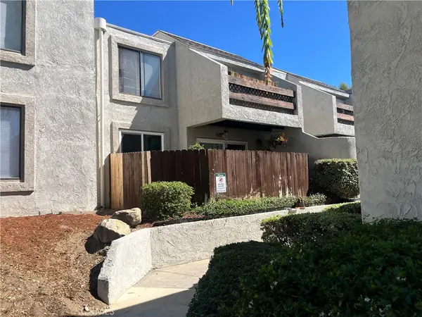 2266 Denair, Highland, CA 92346