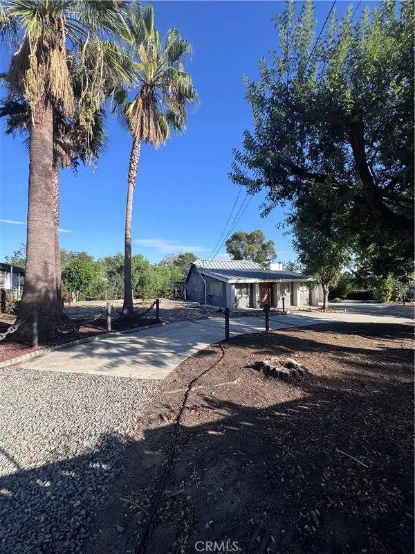 724 Stephens Avenue, Fullerton, CA 92833