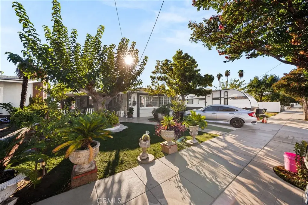 1224 6th, Redlands, CA 92374 - #1